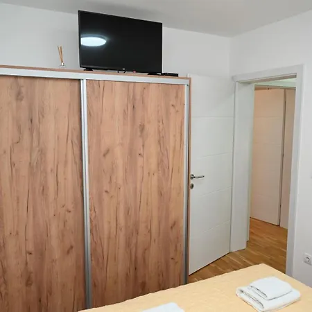 A&a Lux Apartment *