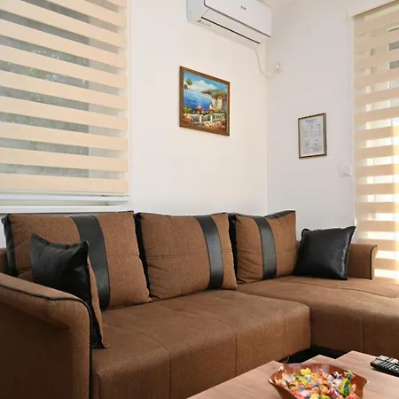 A&a Lux Apartment *